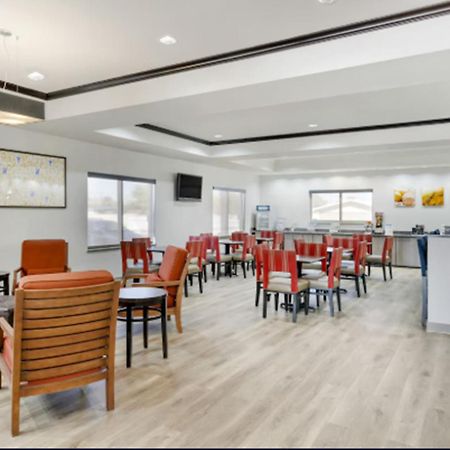 Comfort Suites Pecos Eksteriør bilde