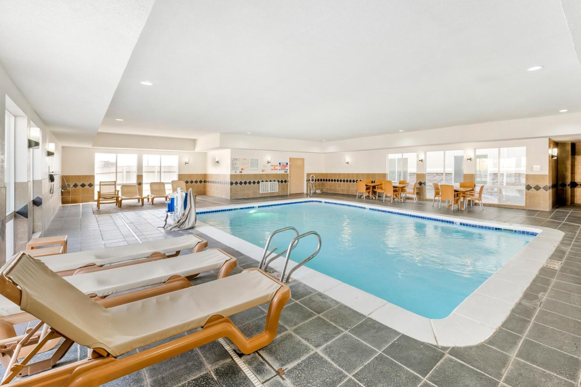 Comfort Suites Pecos Eksteriør bilde